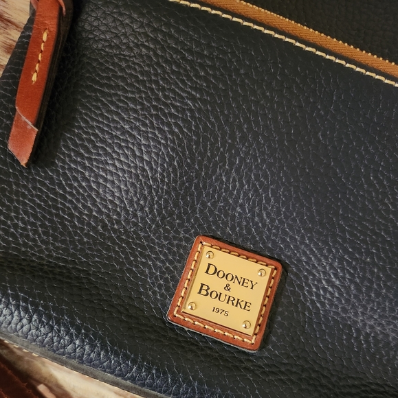 Dooney & Bourke Pebble Grain Letter Carrier Crossbody Midnight Blue - Picture 3 of 16